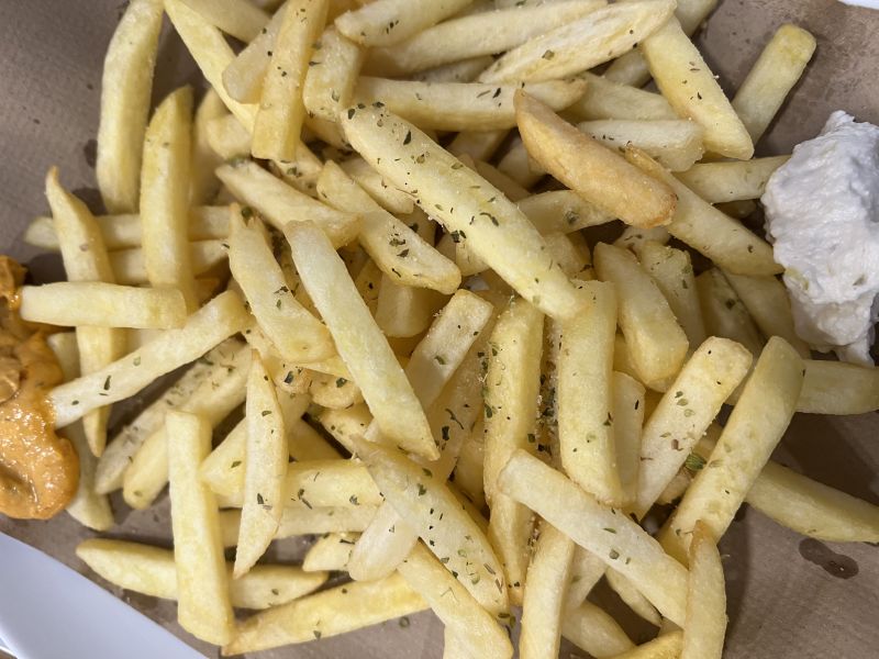 grande barquette frites - Lokanta